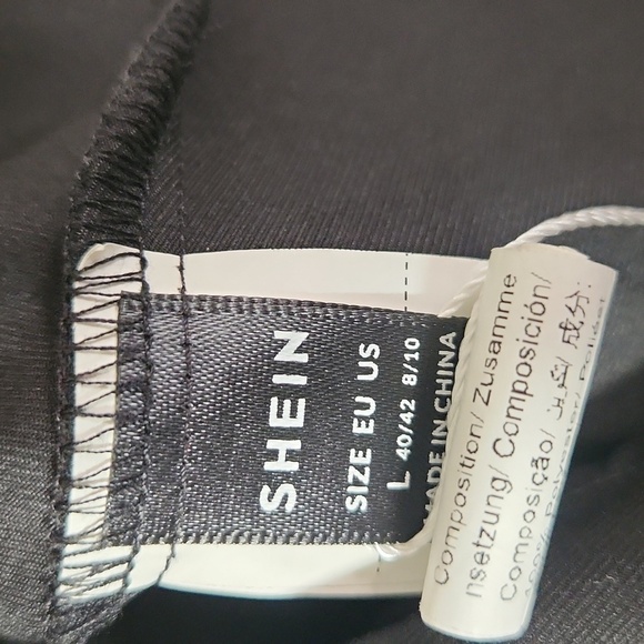 Source Unknown Black Babydoll Dress with Ruched Ribbed Design - Picture 10 of 11